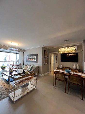 apartment em Avenida Advogado Horácio Raccanello Filho, Zona 07 - Maringá - PR