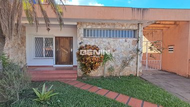 house em Rua Protásio Alves, Niterói - Canoas - RS