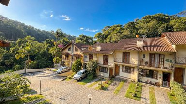house em Rua Embaixador Altamir de Moura, Carlos Guinle - Teresópolis - RJ