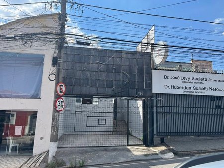Cômodo Condomínio