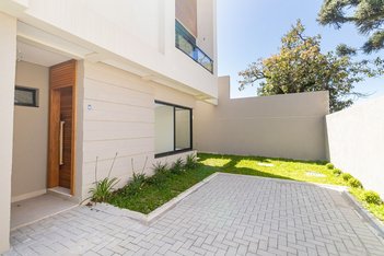 house em Rua Flávio Mariano Ribas, Uberaba - Curitiba - PR