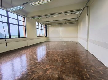 office em Rodovia BR-285, São José - Passo Fundo - RS