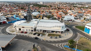 business em Avenida Central, Jardim Piazza Di Roma II - Sorocaba - SP