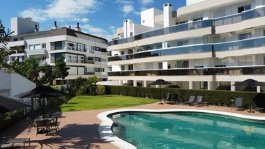 apartment em Rodovia Jornalista Maurício Sirotsky Sobrinho, Jurerê - Florianópolis - SC