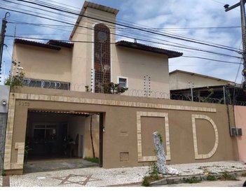 house em Rua Doutor Correia Lima, Edson Queiroz - Fortaleza - CE
