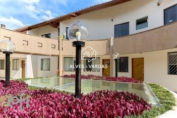 house em Tenente-Brigadeiro Francisco de Assis Corrêa de Mello, Jd das Americas - Curitiba - PR