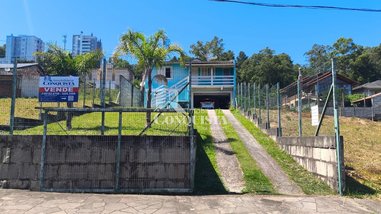 house em Rua Alcides Giusti, Colina Sorriso - Caxias do Sul - RS