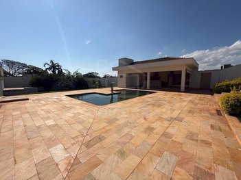 house em Avenida Jacarandás, Parque Residencial Primavera II - Jaú - SP