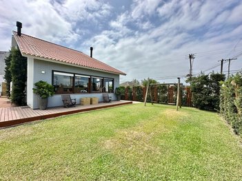 house em Avenida Esmeralda, Rainha do Mar - Xangri-Lá - RS