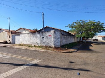 house em Avenida Filinho Vilela, Residencial Jardim Floresta - Mineiros - GO