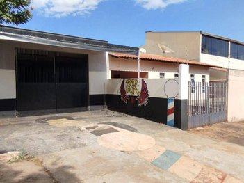 house em Avenida José Ventura Pinto, Califórnia - Londrina - PR