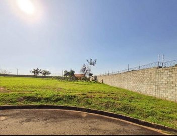 land_lot em Rodovia Valério Pedro da Silveira Martins, Residencial Fazenda Pinheirinho - Rio das Pedras - SP