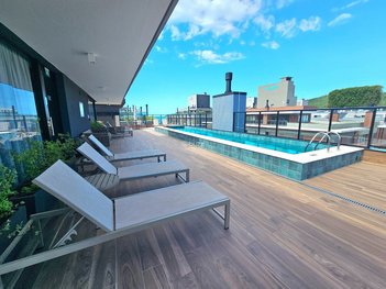 apartment em Rua dos Polvos, Jurerê - Florianópolis - SC