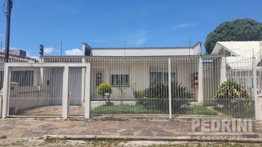 house em Rua dos Guenoas, Guarujá - Porto Alegre - RS