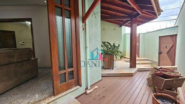 house em Avenida Antonio Bento Chiossi, Jardim Botânico - Araraquara - SP