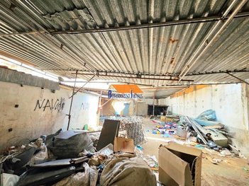 industrial em Avenida Bernardo de Vasconcelos, Cachoeirinha - Belo Horizonte - MG