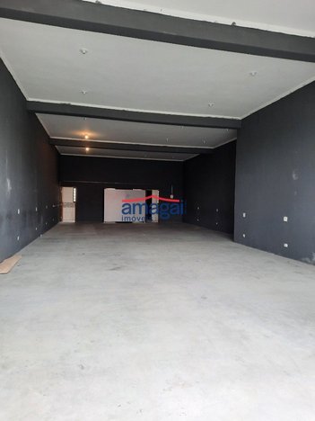 commercial_building em Avenida Vereador Egídio Antônio Coimbra, Residencial Parque dos Sinos - Jacareí - SP