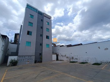 apartment em Rua dos Bororós, Santa Mônica - Belo Horizonte - MG