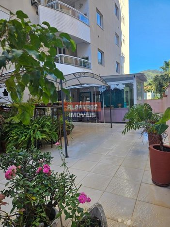 apartment em Rua Nicolau Antonio Deschamps, Córrego Grande - Florianópolis - SC