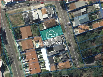 land_lot em Rua Frei Constantino Gozzo, Vista Alegre - Curitiba - PR