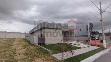 house em Avenida Delmo João Carlos Montesi, Vale dos Cristais - Taubaté - SP