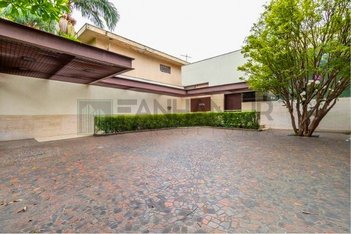 commercial_building em Alameda Gabriel Monteiro da Silva, Jardim América - São Paulo - SP