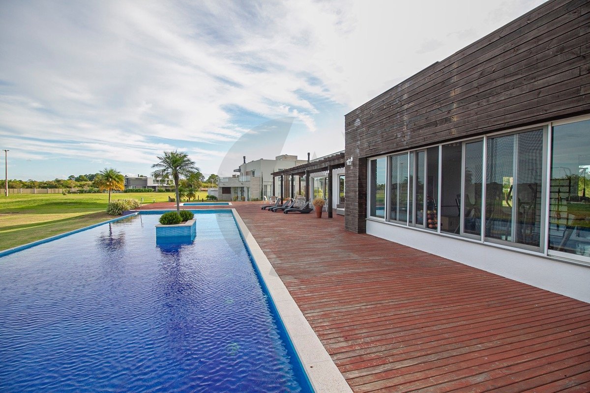 01_Piscina