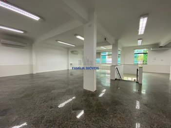business em Conselheiro Nébias, Vila Mathias - Santos - SP