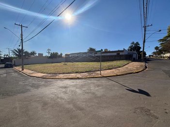 land_lot em Rua Doutor Orestes Miraglia, Samambaia Parque Residencial - Bauru - SP