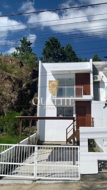 house em Rua Gleci Dias Carneiro, Bela Vista - Palhoça - SC