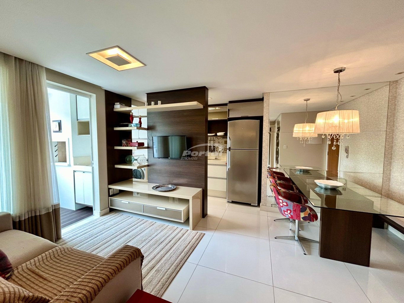 Sala de Jantar e Estar