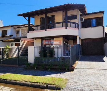 house em Rua Itabira, Itacorubi - Florianópolis - SC