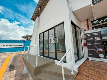 office em Rua José Félix de Oliveira, Vila Santo Antônio - Cotia - SP