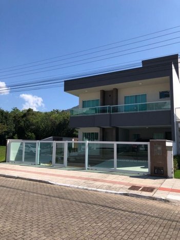 house em Rua Monte Cambirela, Praia de Fora - Palhoça - SC