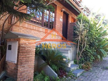 house em Avenida da Cavalhada, Cavalhada - Porto Alegre - RS
