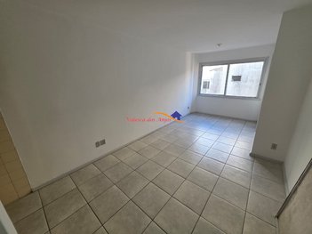 apartment em Rua Espírito Santo, Centro Histórico - Porto Alegre - RS