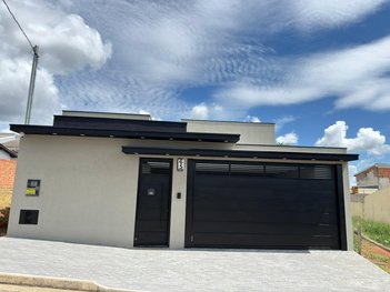 house em Rua Floriano Lopes de Almeida, Jardim Vista Alegre - Bragança Paulista - SP