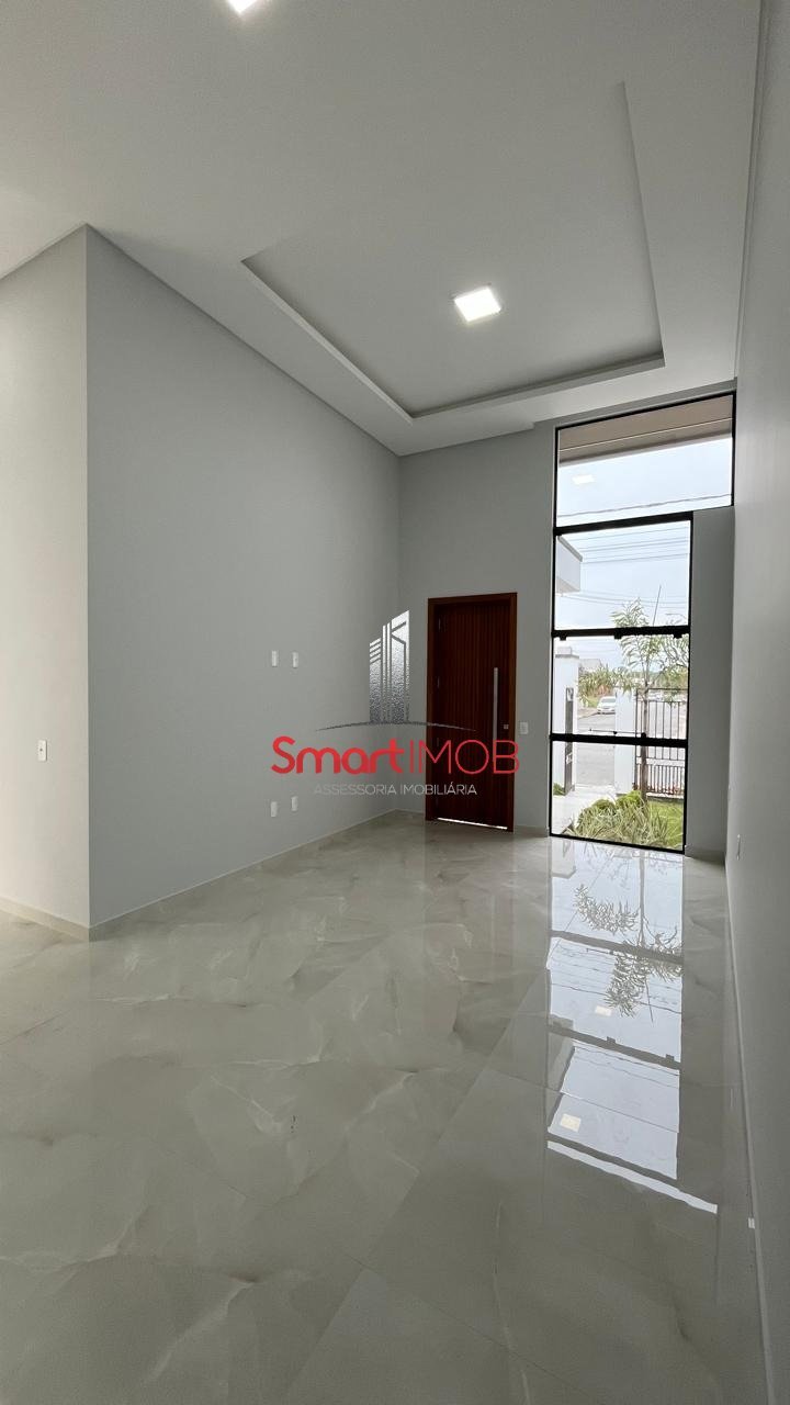 WhatsApp Image 2025-11-04 at 09.58