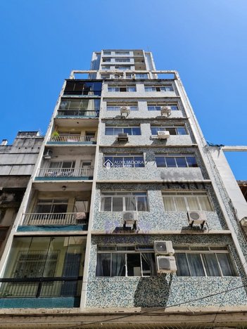 apartment em Rua Marechal Floriano Peixoto, Centro Histórico - Porto Alegre - RS