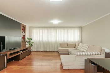 apartment em Travessa Lange, Água Verde - Curitiba - PR