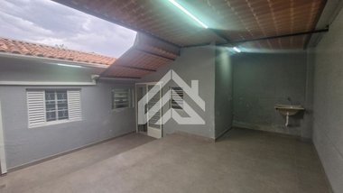 house em Avenida 12, Zona Central - Rio Claro - SP