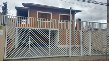 house em Rua das Quaresmeiras, Jardim das Indústrias - São José dos Campos - SP