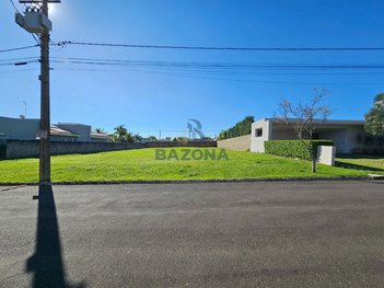 land_lot em Avenida Lucia Pasetto Logatti, Jardim dos Manacás - Araraquara - SP