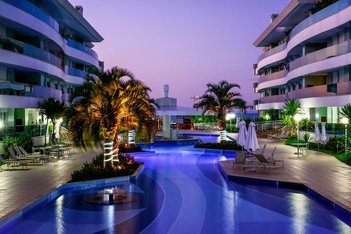 apartment em Rua Madre Maria Vilac, Canasvieiras - Florianópolis - SC