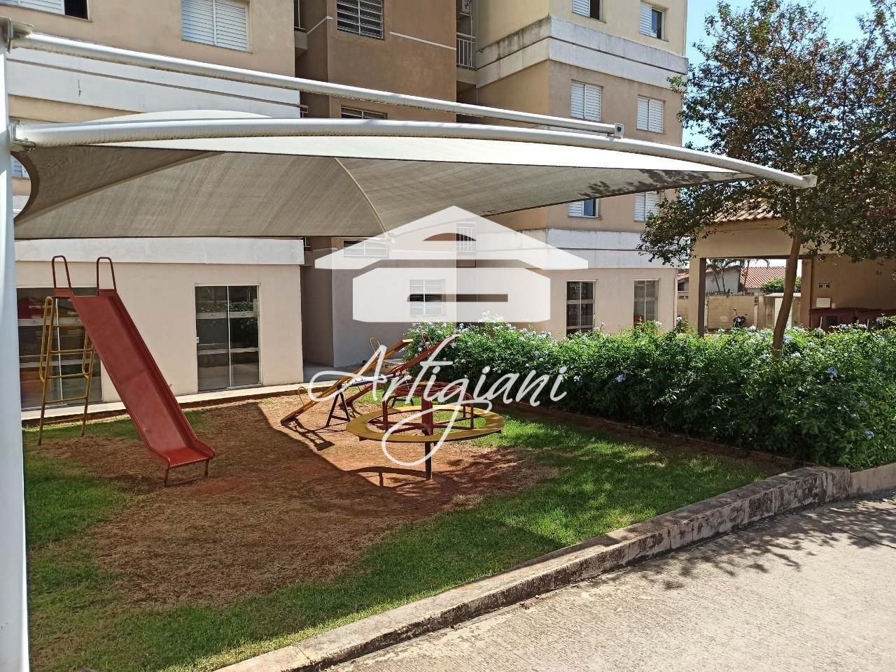 ilYy8_305606463ec3f0f3b2