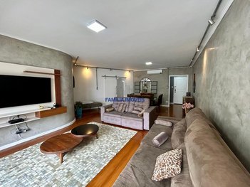 apartment em Rua Jorge Tibiriçá, Gonzaga - Santos - SP