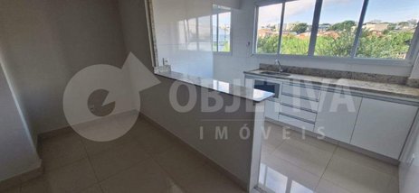 apartment em Rua Antônio Bernardes da Silva, Daniel Fonseca - Uberlândia - MG