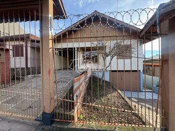 house em Rua Achylles Brogiolli, Borgo - Bento Gonçalves - RS
