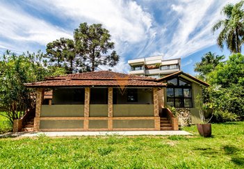 house em Alameda Raul Cortez, Moinho Velho - Cotia - SP