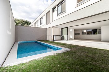 house em Rua Comendador Elias Zarzur, Santo Amaro - São Paulo - SP